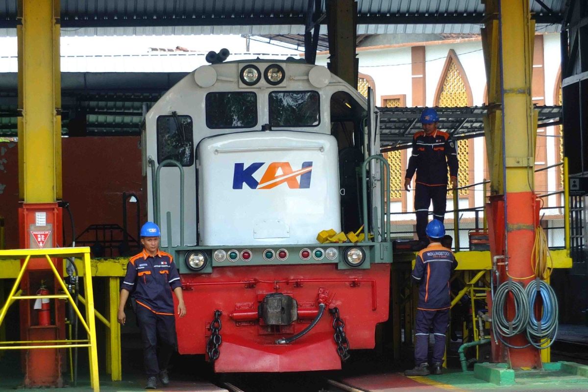 72 armada kereta di Daop Jember siap layani pemudik Lebaran 2024