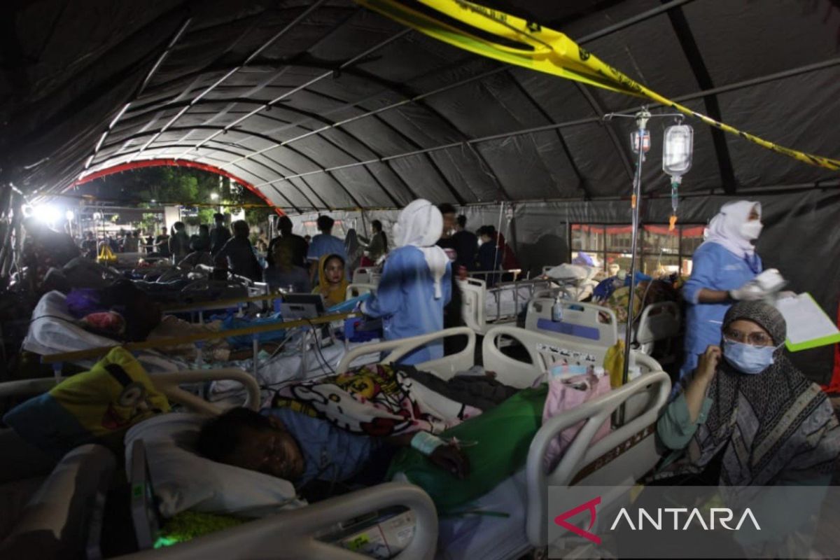 Sempat dievakuasi, Pasien RS Unair dimasukkan kembali ke kamar perawatan pasca Gempa Tuban