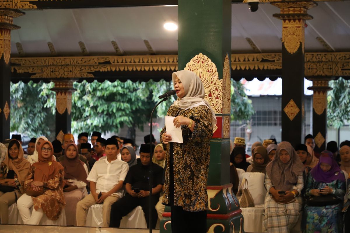 Pemkab Sleman menggelar buka puasa bersama dengan peserta PTQ RRI