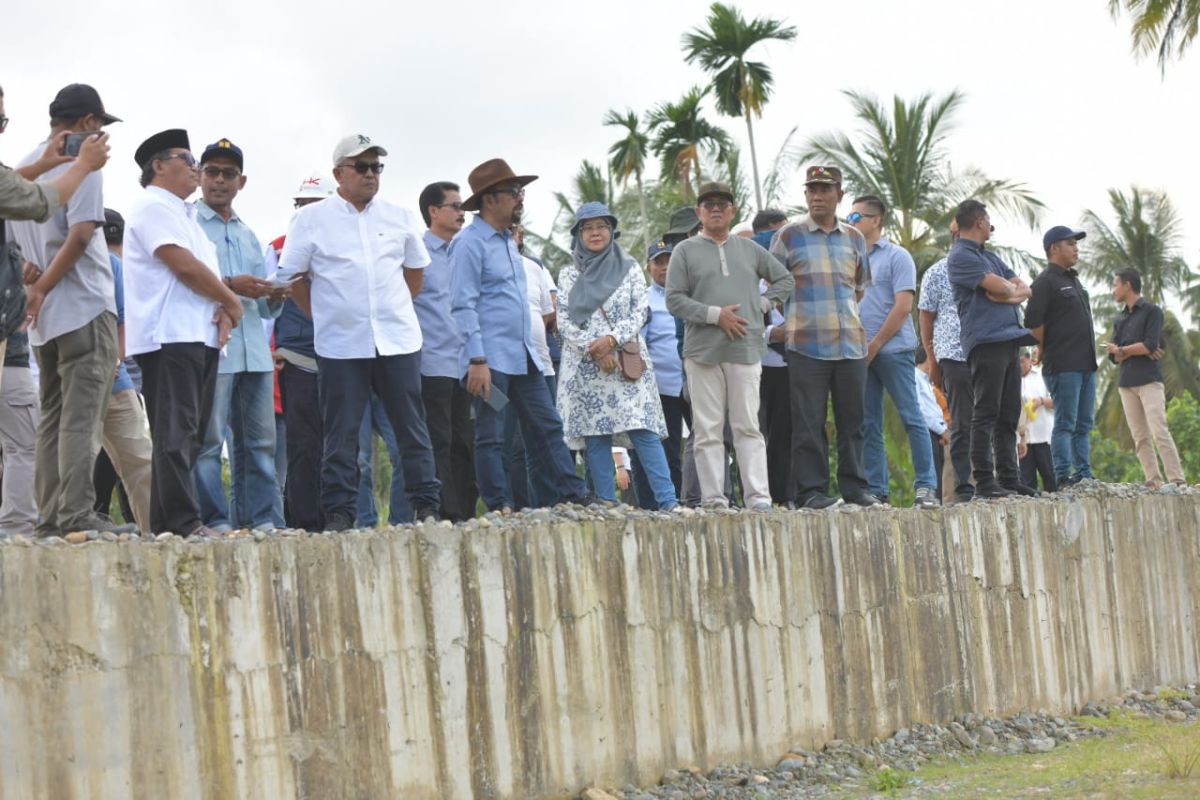 Pj gubernur komit tuntaskan pengadaan tanah pembangunan jalan tol Aceh