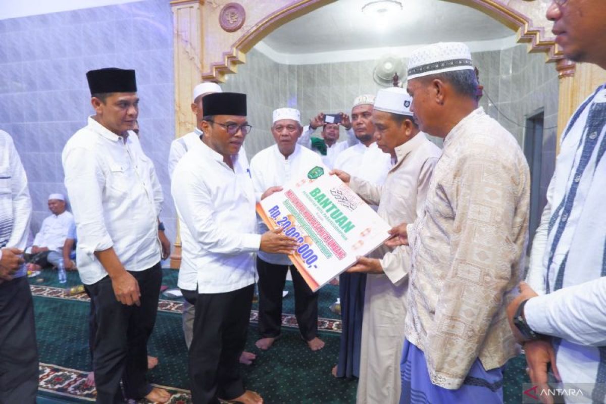 Pj Wali Kota Padangsidimpuan safari ramadhan di Desa Huta Lombang