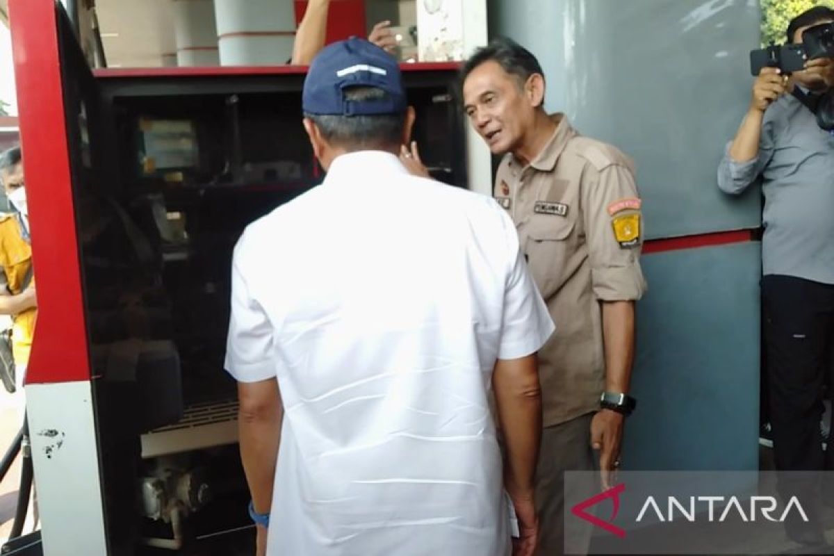 Mendag sampaikan pengusaha SPBU jangan main curang karena bisa disanksi pidana