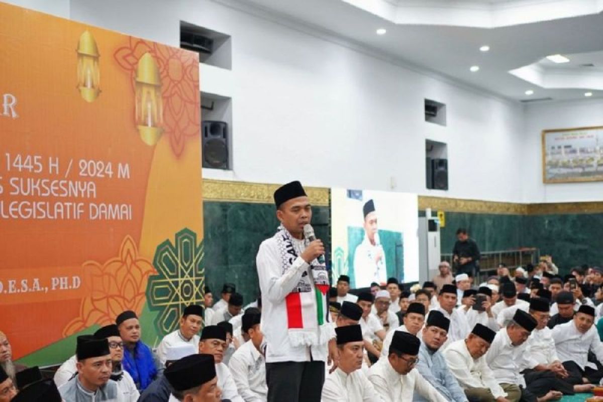GALERI FOTO - Pemprov Riau tabligh akbar sambut Ramadhan bersama UAS