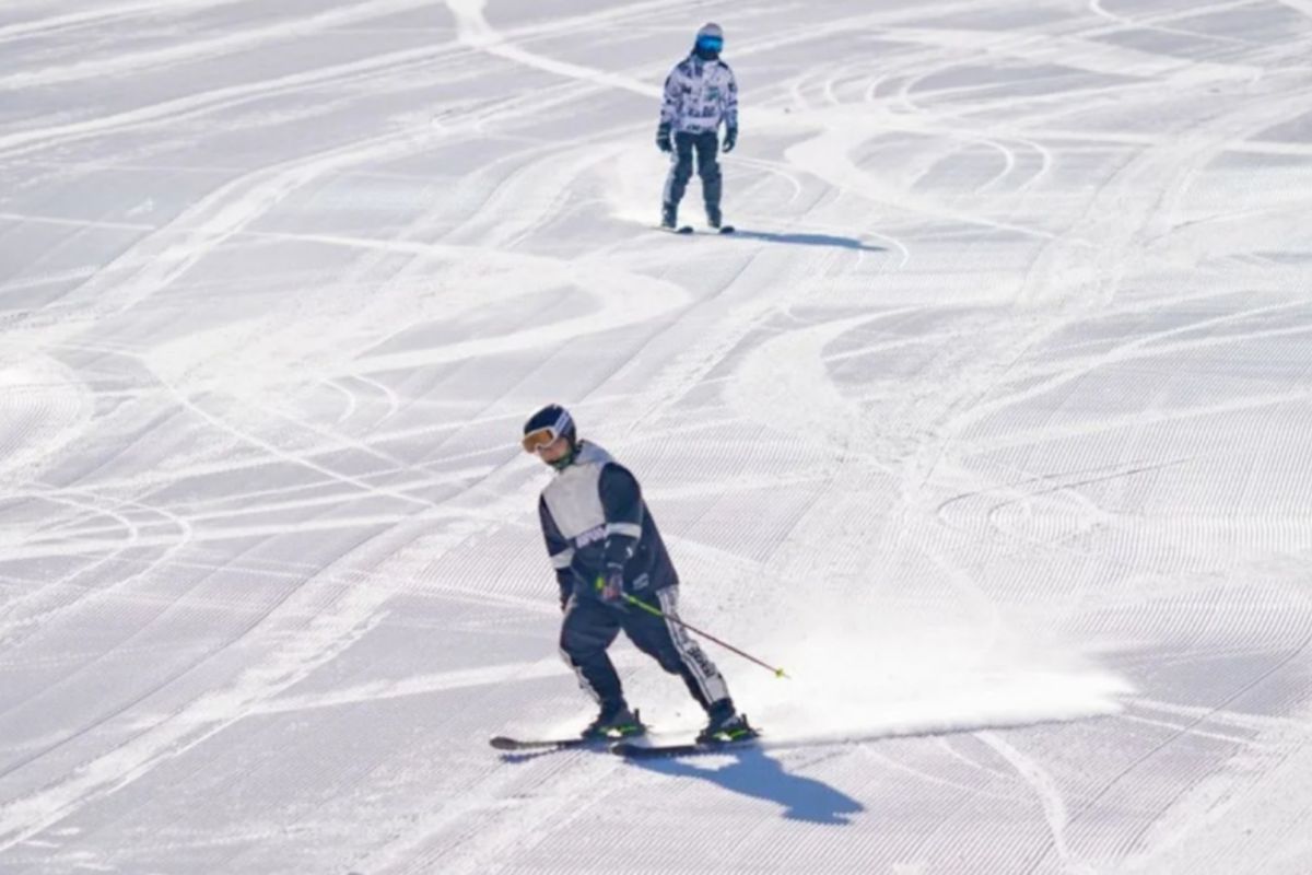 Salju di Swiss longsor, dua pemain ski tewas