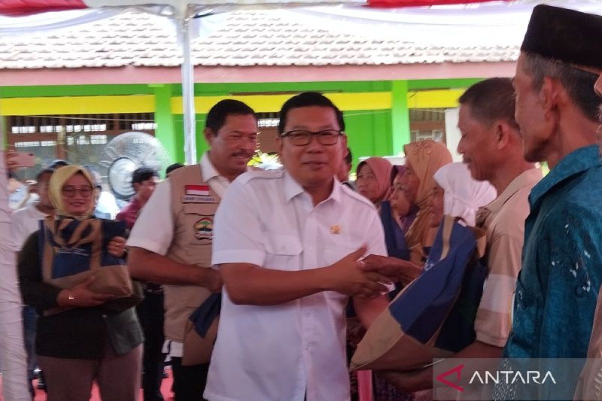 35.000 KPM di Demak peroleh bantuan pangan beras 10 kg hingga Juni