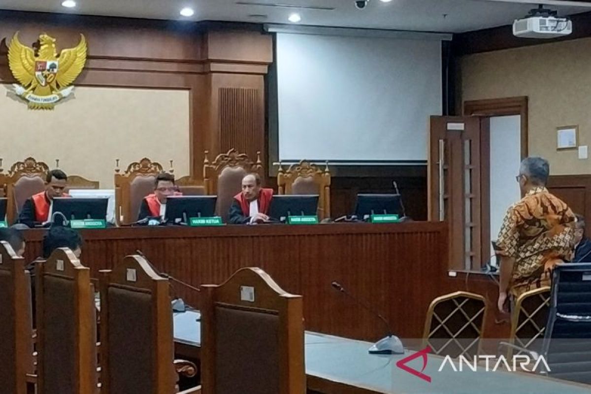 Windi Purnama divonis 3 tahun penjara terkait kasus korupsi BTS 4G