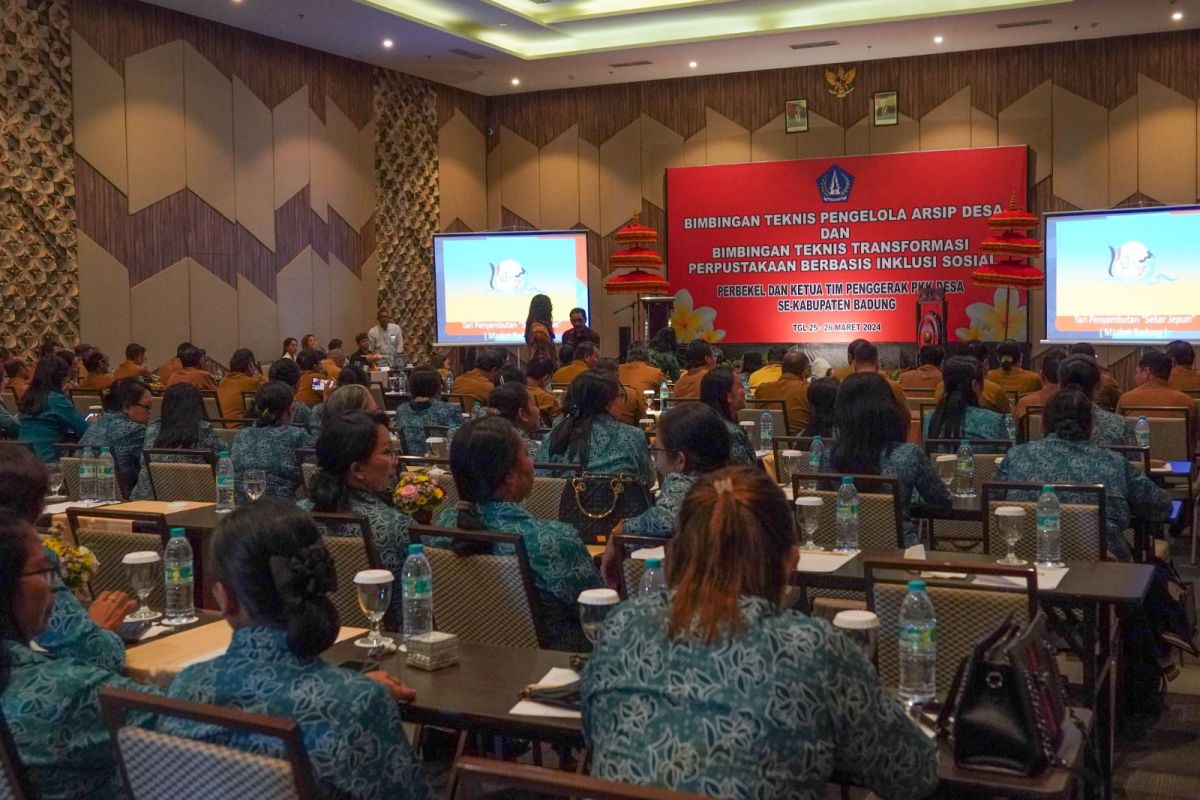 Badung melatih tata kearsipan dan perpustakaan untuk desa