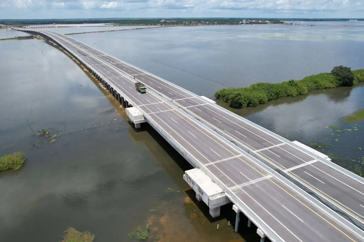 Menikmati  Jalan Tol Trans Sumatera ruas Indralaya-Prabumulih