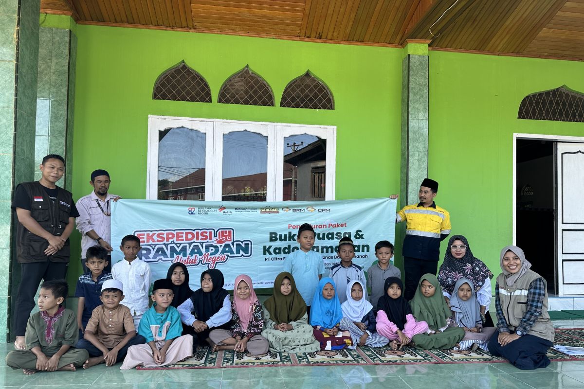 Kolaborasi Bakrie Amanah dan PT CPM bagi 600 paket Ramadhan