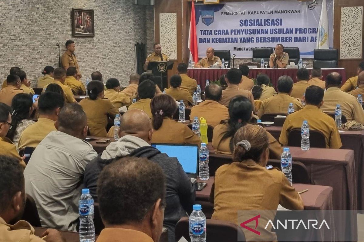 Pejabat Pemkab Manokwari diminta susun program yang dibiayai APBN