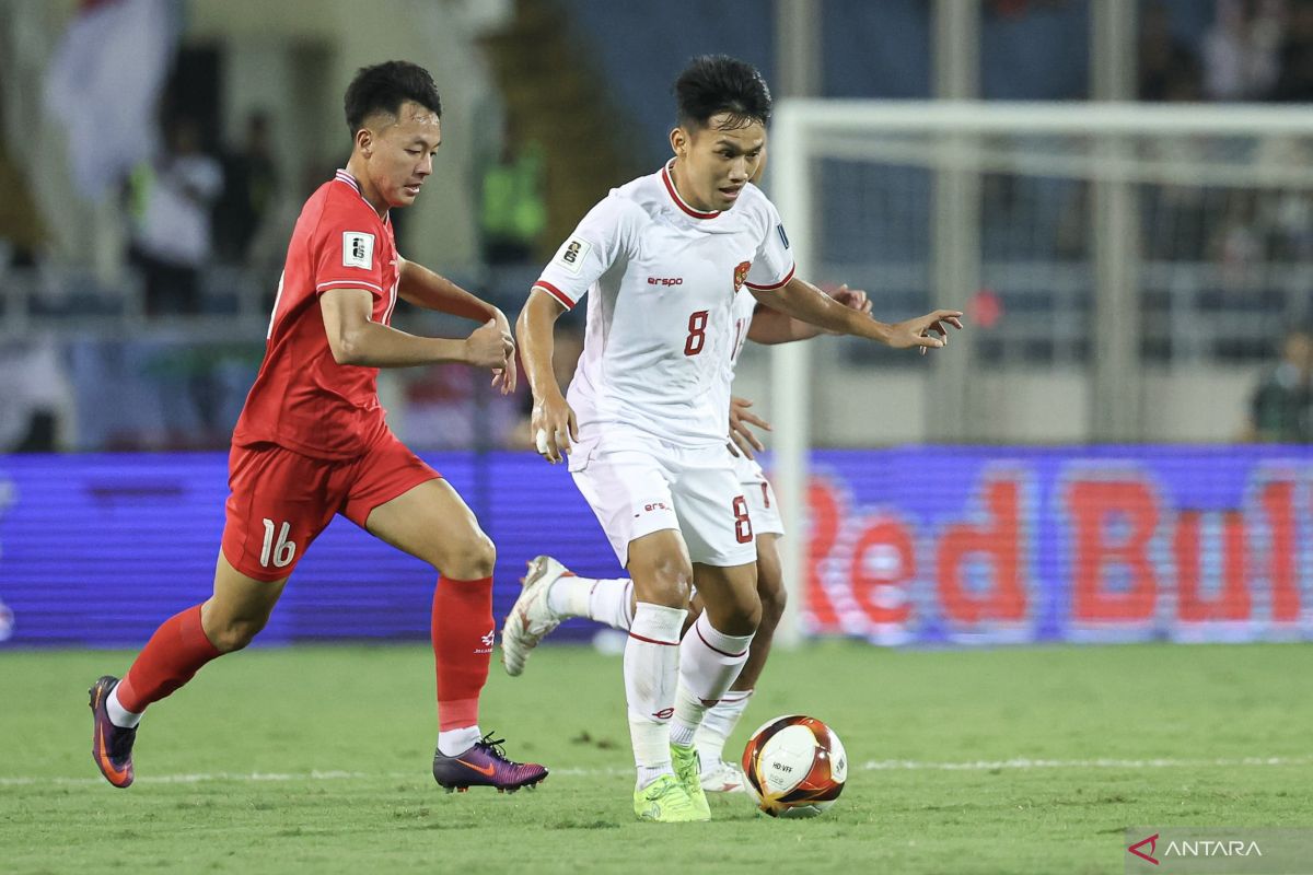 Jay dan Ragnar bawa Indonesia unggul 2-0 atas Vietnam di babak pertama