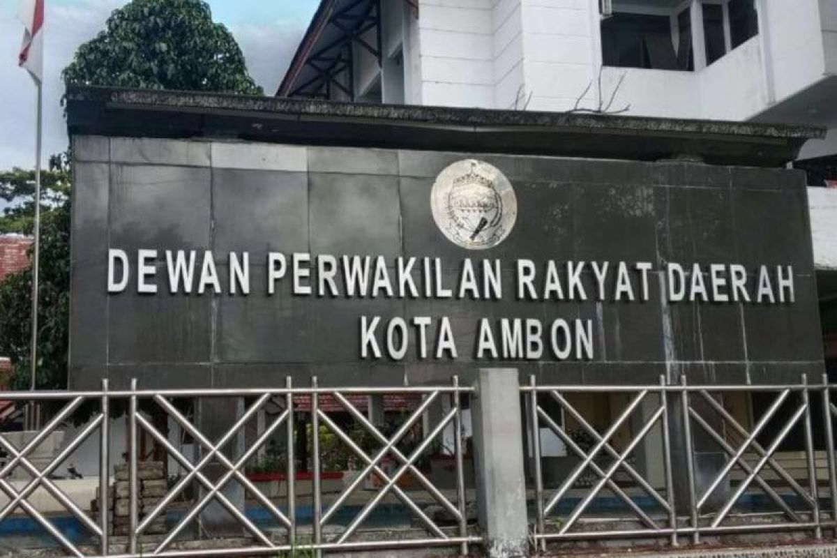 DPRD  Ambon mulai pakai sistem lump sum untuk perjalanan dinas