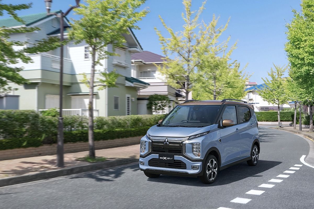 Mitsubishi rayakan produksi ke-100 ribu kendaraan elektrik mereka