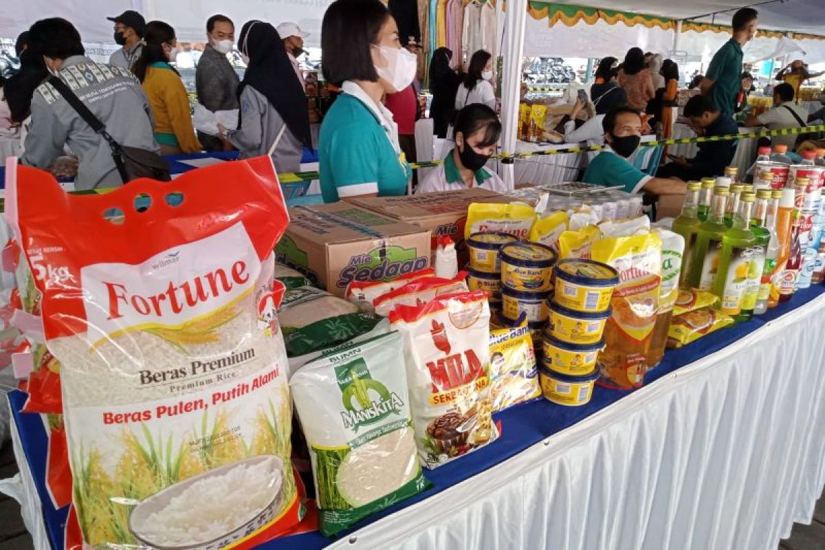 Alhamdulillah!! Harga beras di Mataram turun jadi Rp15.000 per kilogram