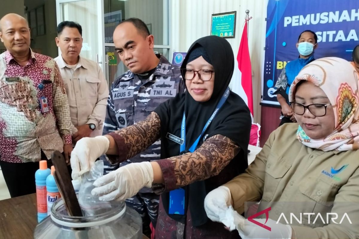 BNNP Kalteng tangkap dua pemuda pemilik sabu dari Sampang Madura