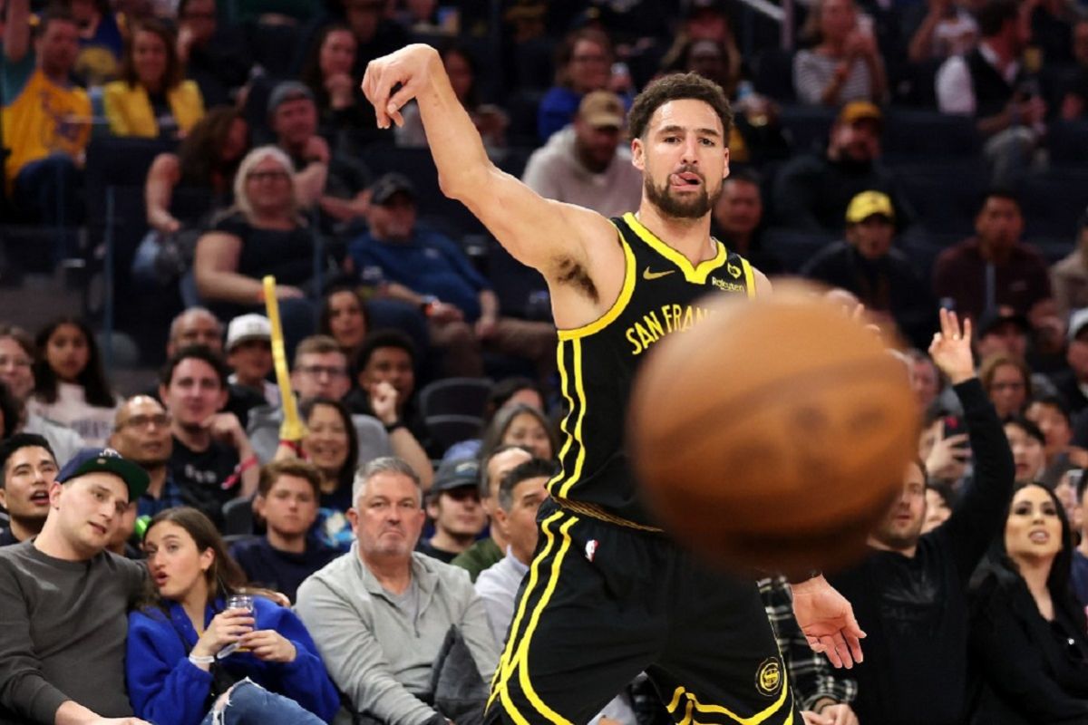 Klay Thompson bantu Warriors raih kemenangan penting untuk play-in