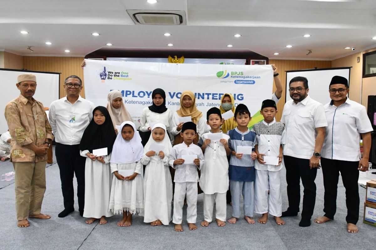 BPJS Ketenagakerjaan Kanwil Jateng & DIY undang anak yatim doa bersama