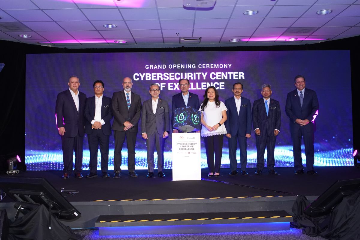 BlackBerry buka Pusat Keunggulan Keamanan Siber di Cyberjaya
