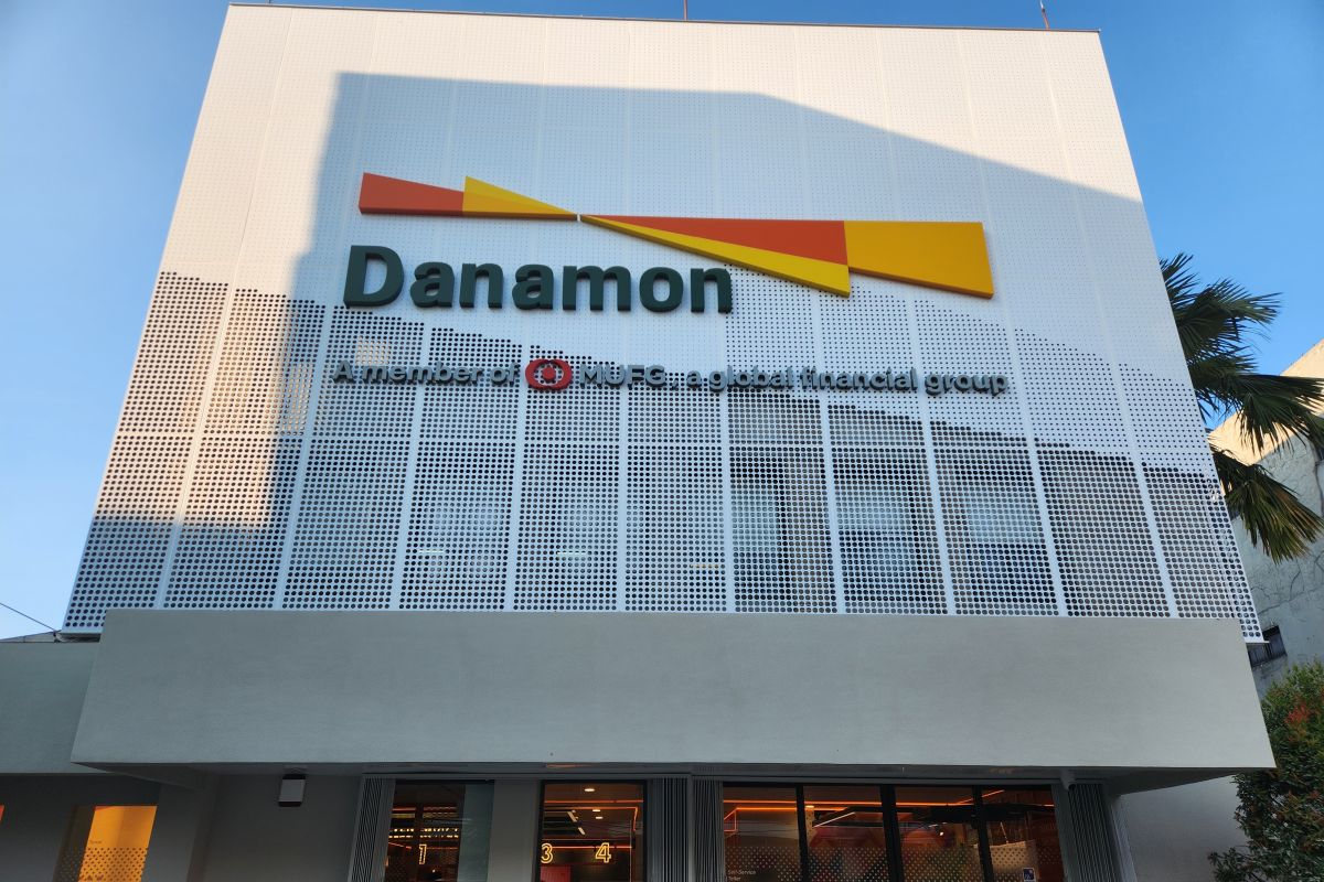 Bank Danamon sesuaikan jadwal operasional cabang selama libur Lebaran