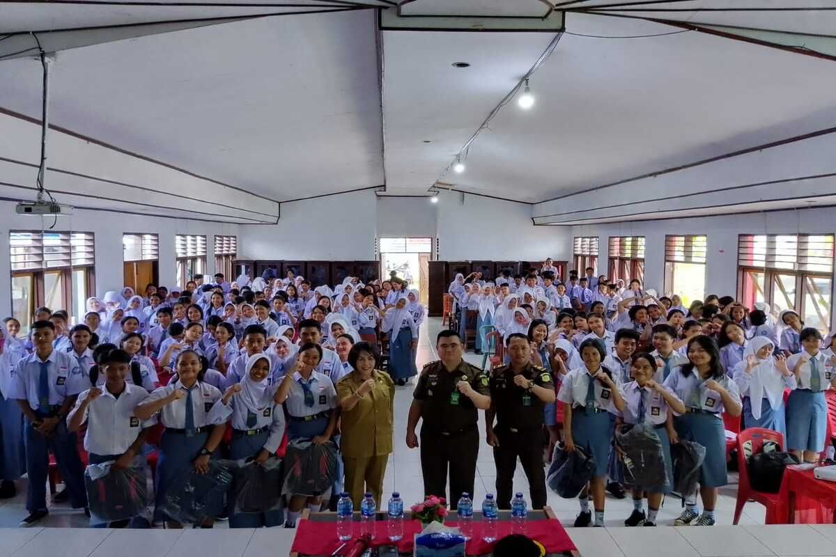 Kejati Sulut beri penyuluhan pemberantasan TPPO kepada pelajar di Bitung