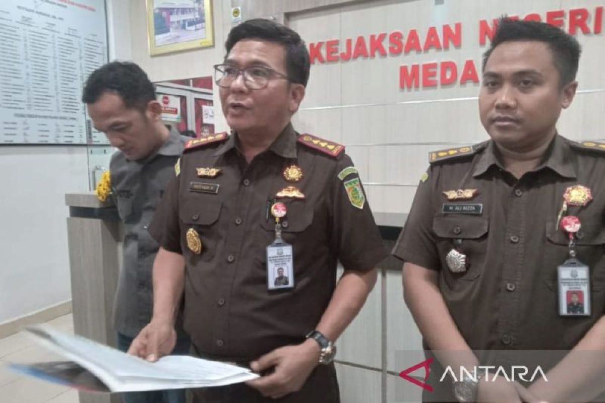 Kejari Medan tetapkan eks bendahara RSUP Adam Malik tersangka  korupsi