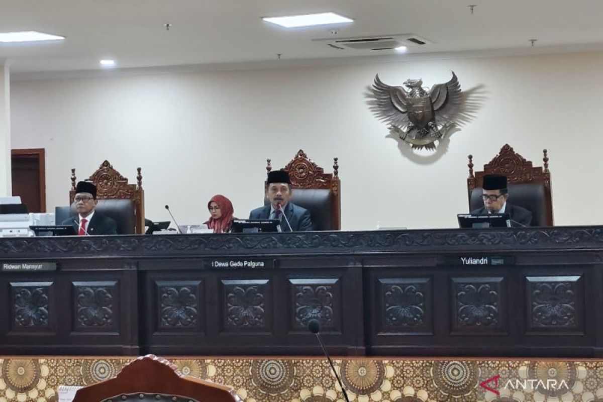 Hakim Anwar Usman terbukti langgar kode etik, dijatuhi sanksi teguran tertulis