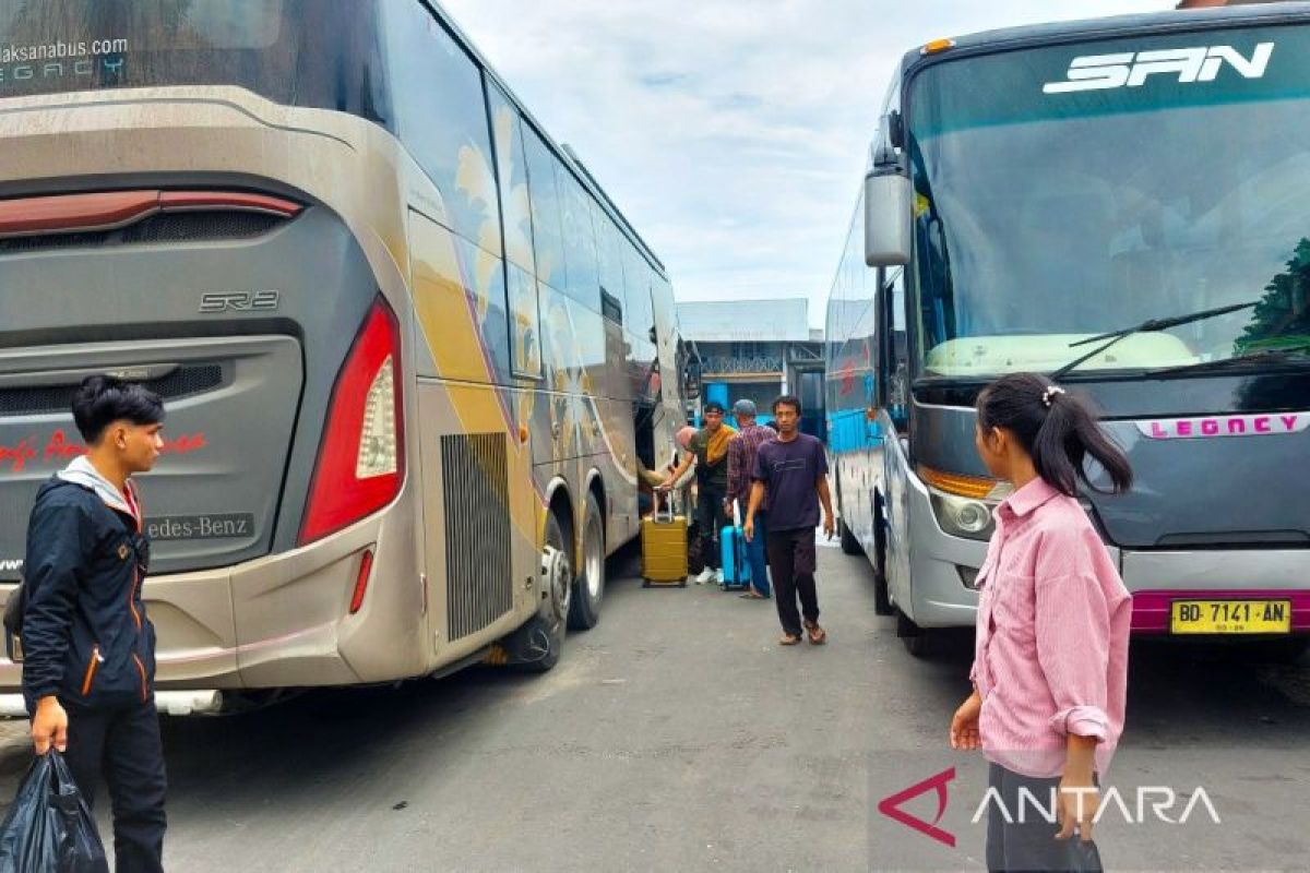 Bengkulu siapkan 121 bus angkutan Lebaran