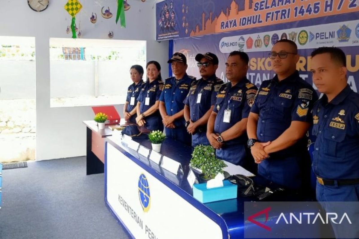 KSOP Ambon-instansi terkait dirikan posko mudik Idul Fitri 2024