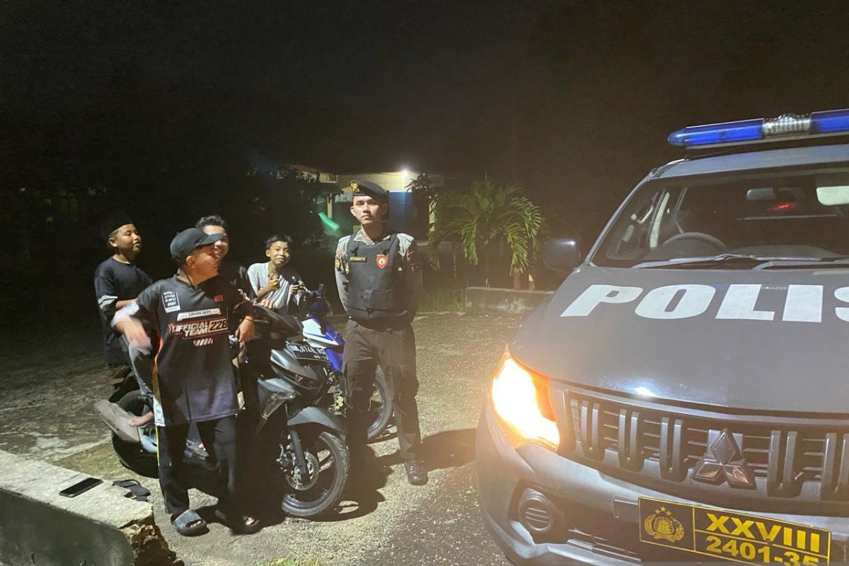 Polisi Bangka Barat giatkan patroli malam cegah balap liar