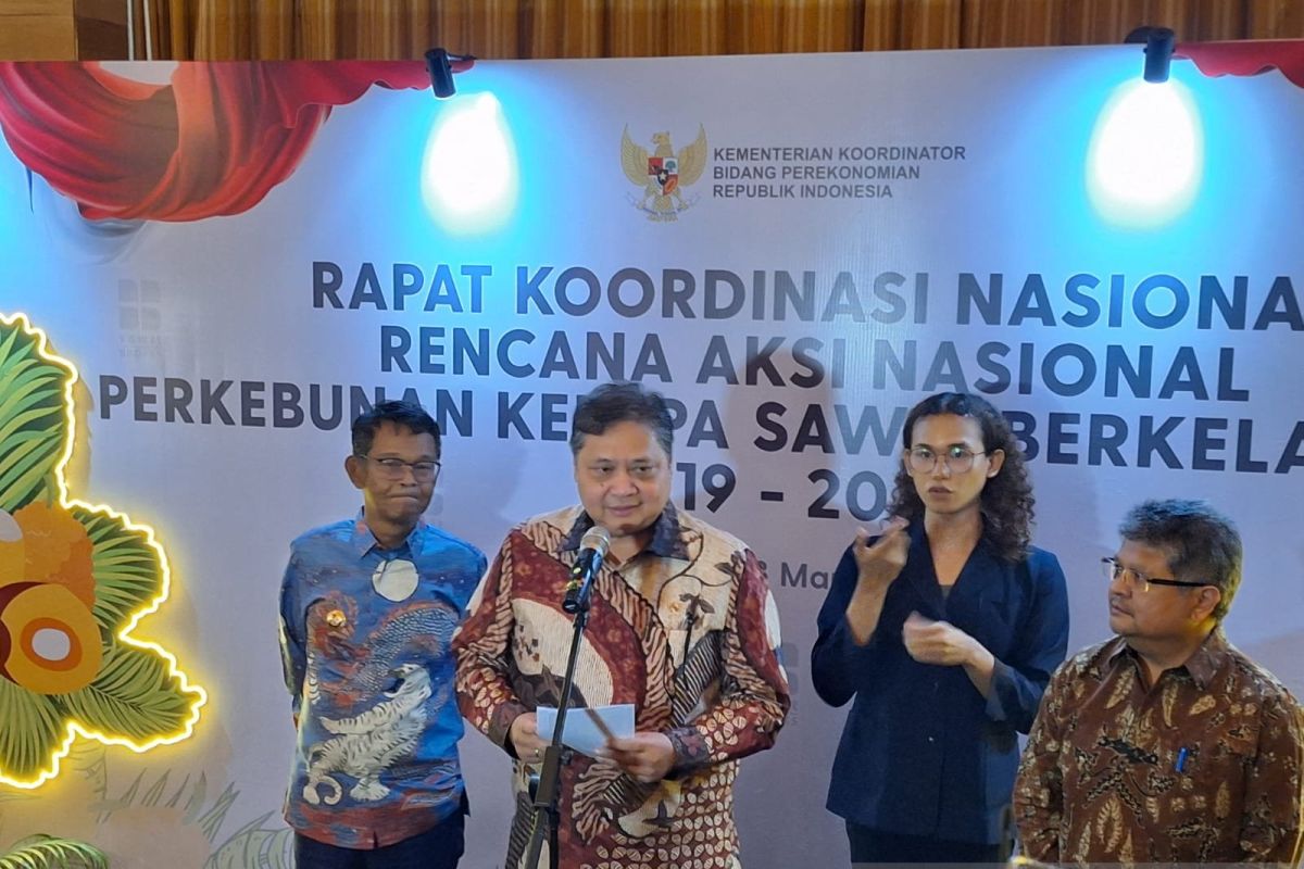 Menko Airlangga harapkan kebijakan peremajaan sawit dapat dipercepat