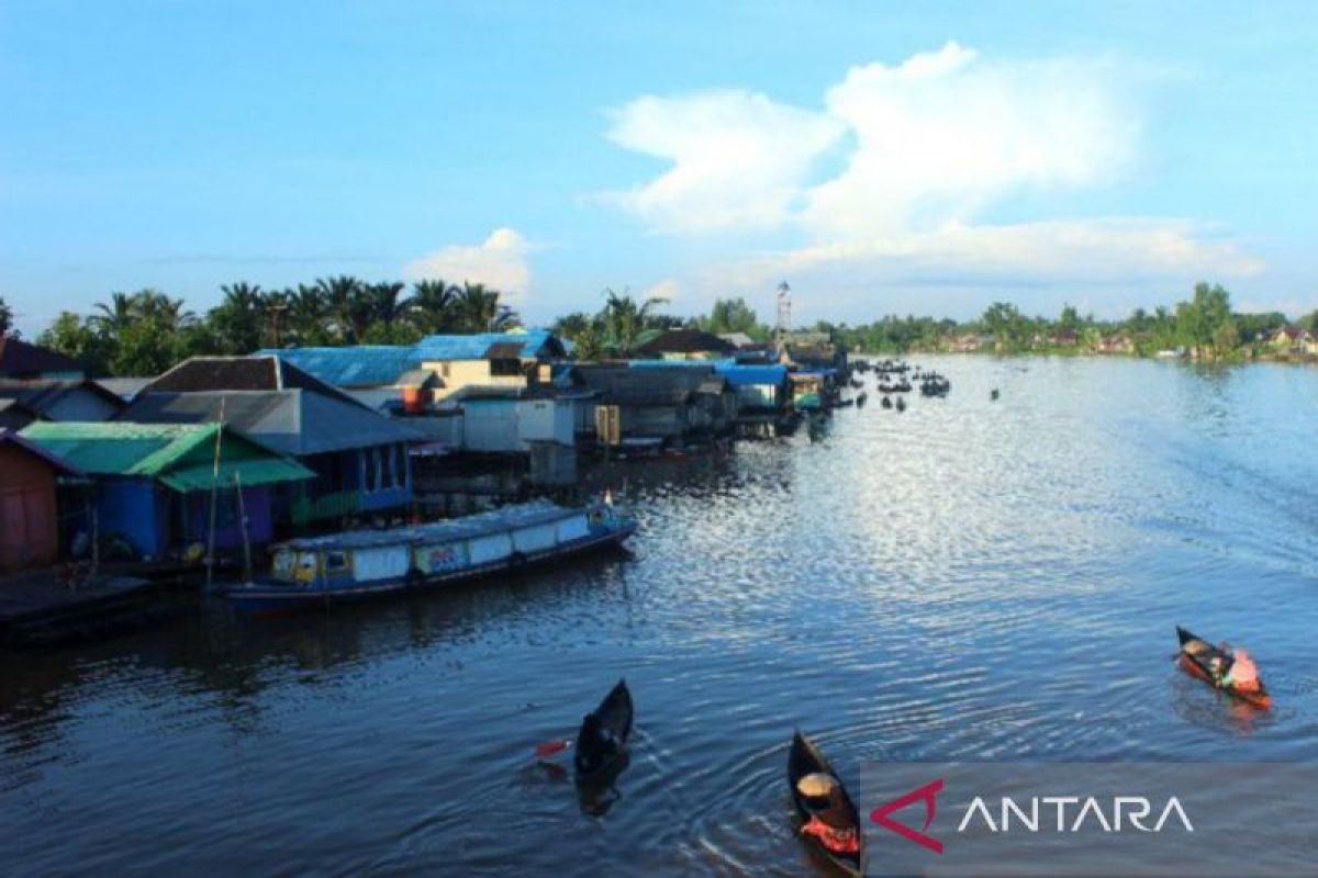 Tugas besar mengembalikan manfaat Sungai Martapura