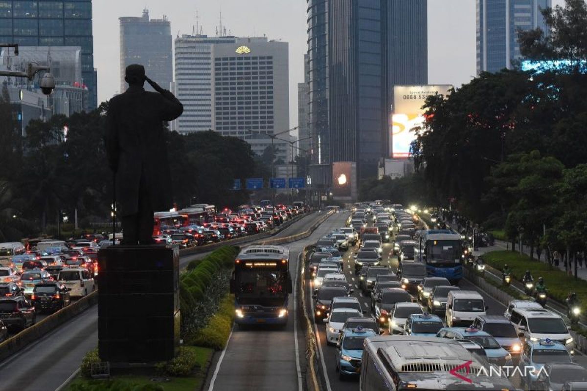 Presiden Jokowi menandatangani pengesahan Undang-Undang Daerah Khusus Jakarta