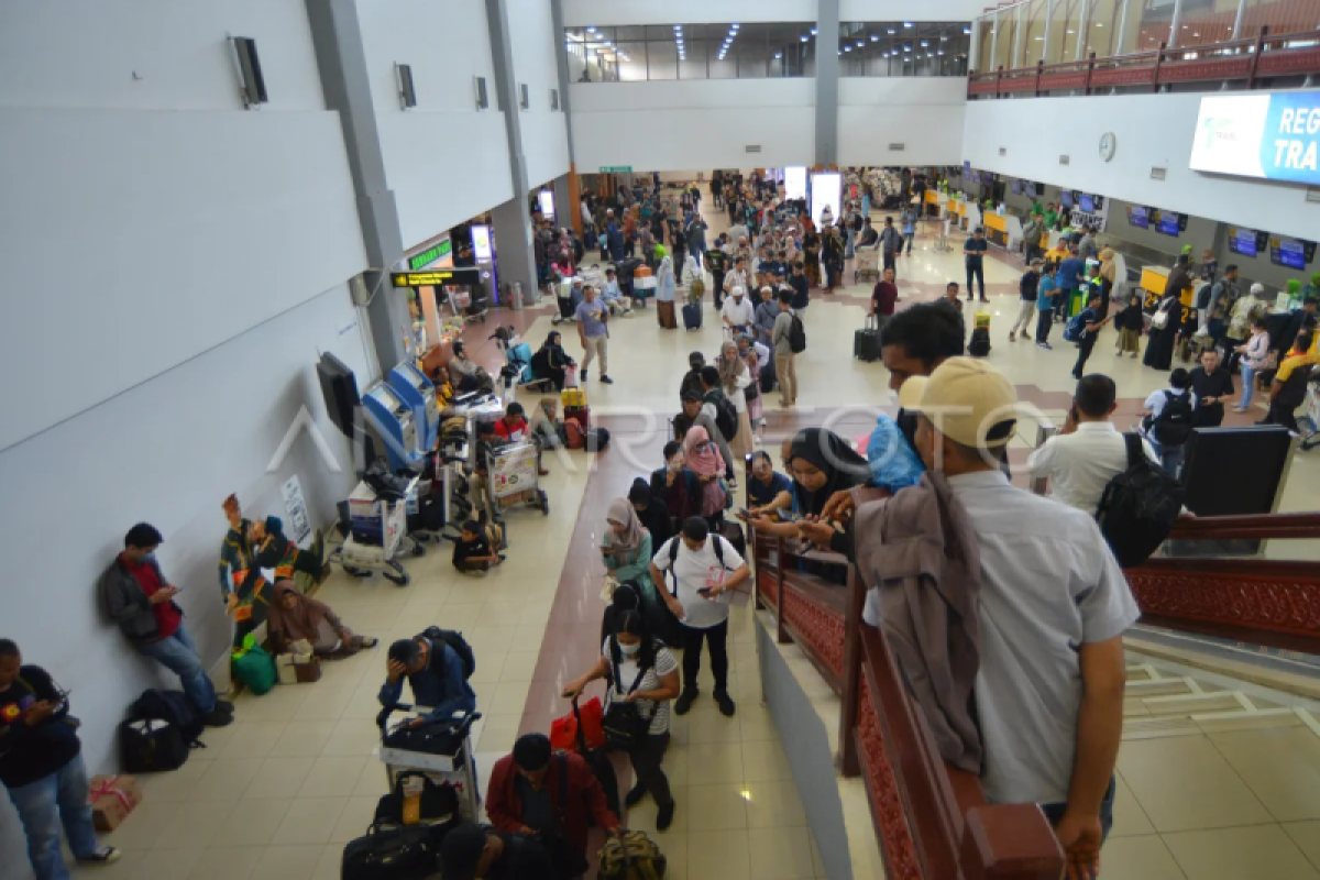 Operasional Bandara Minangkabau ditutup sementara