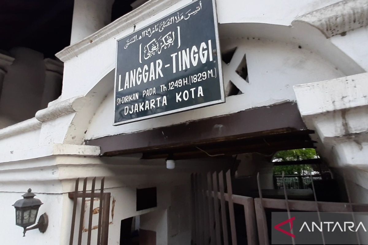 "Ngabuburit" di Pekojan, susuri masjid bersejarah di Kota Tua Jakarta