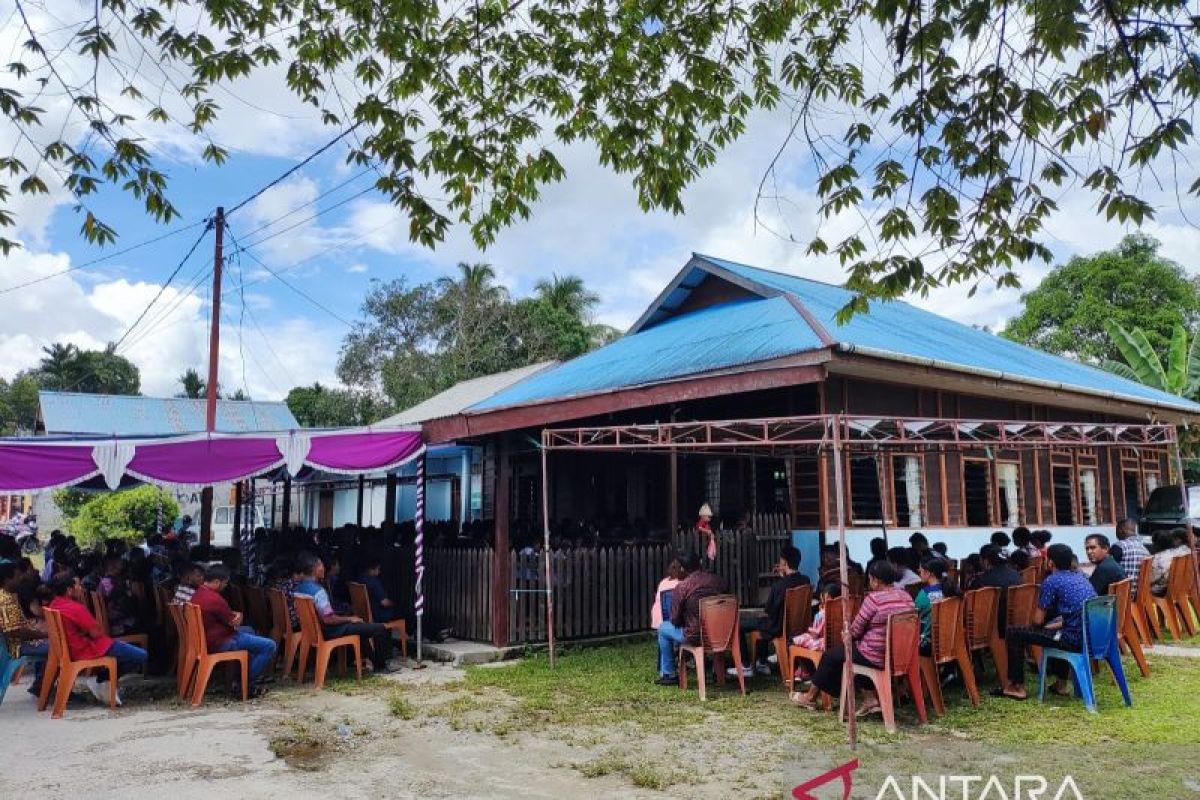 Ratusan umat Katolik di Sorong Selatan rayakan Jumat Agung