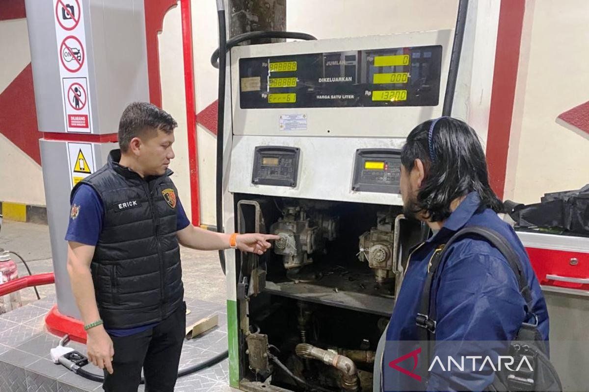 Polisi Nagan Raya periksa sejumlah pompa mesin SPBU di Nagan Raya, ada apa?