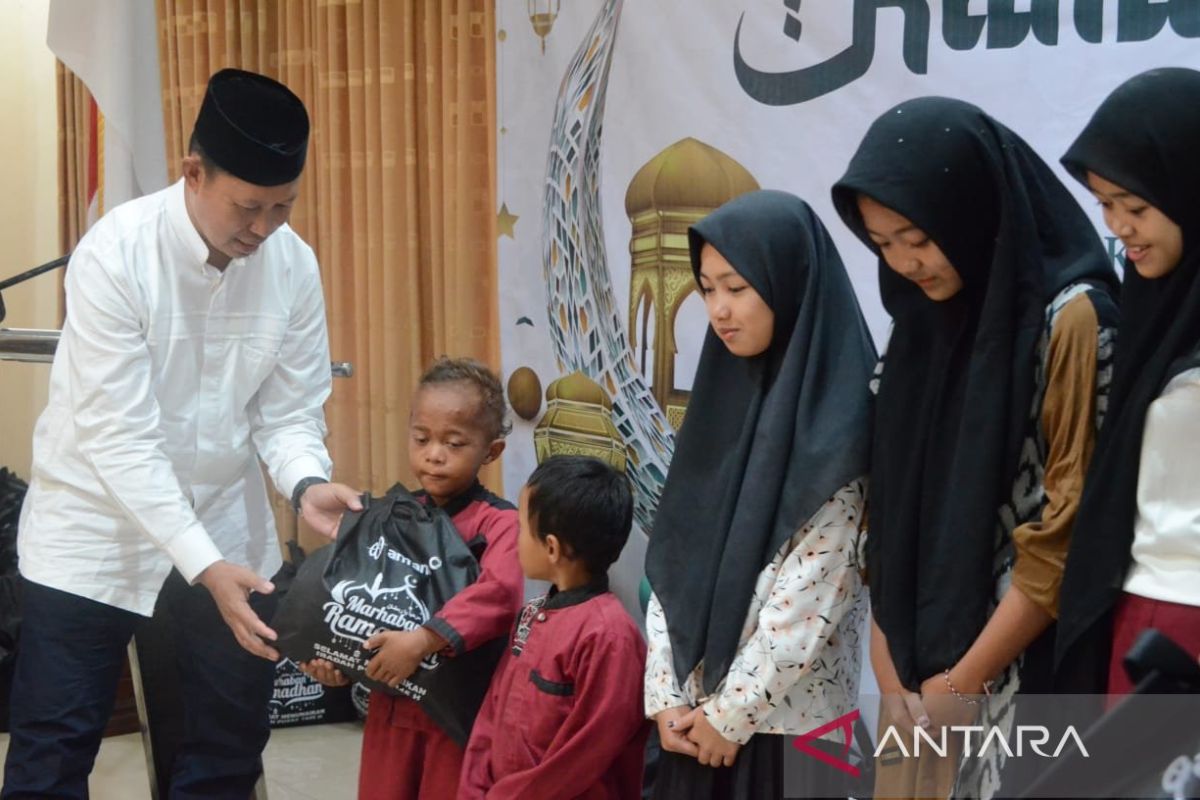 Pj Bupati Bogor-PT Antam UPBE Pongkor berbagi lewat Safari Ramadhan