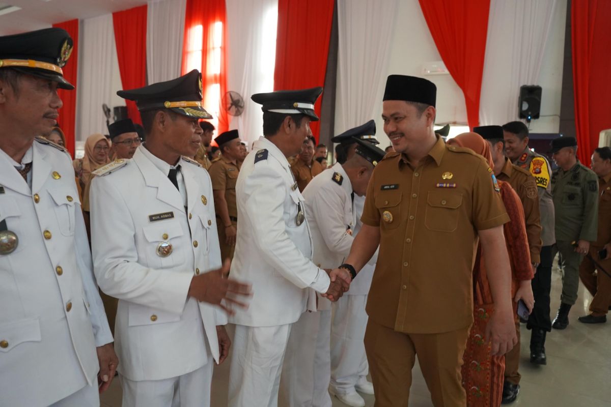 Bupati lantik ratusan pejabat tinggi hingga fungsional lingkup Koltim