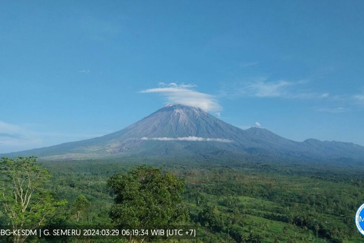 Gempa letusan masih mendominasi aktivitas Gunung Semeru