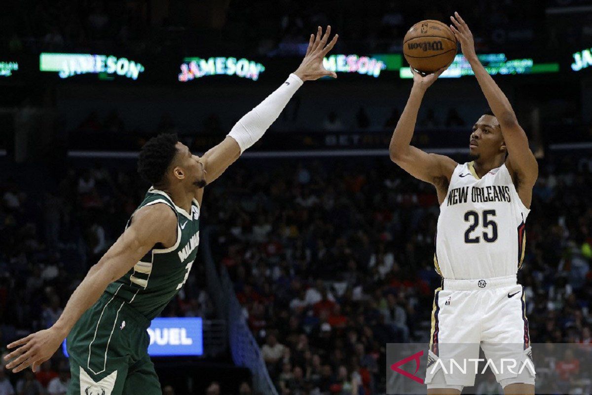 Pelicans tundukkan Bucks 107-100