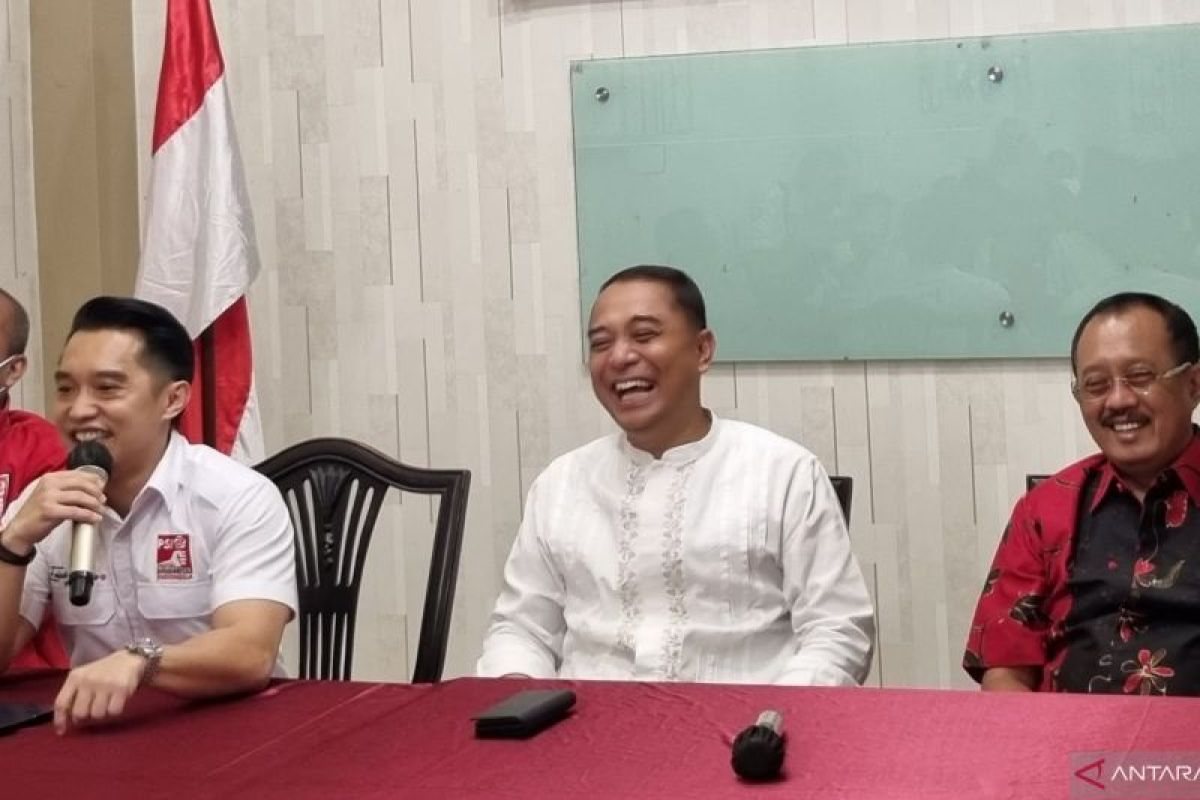 Eri Cahyadi puji kinerja pengurus PSI Surabaya