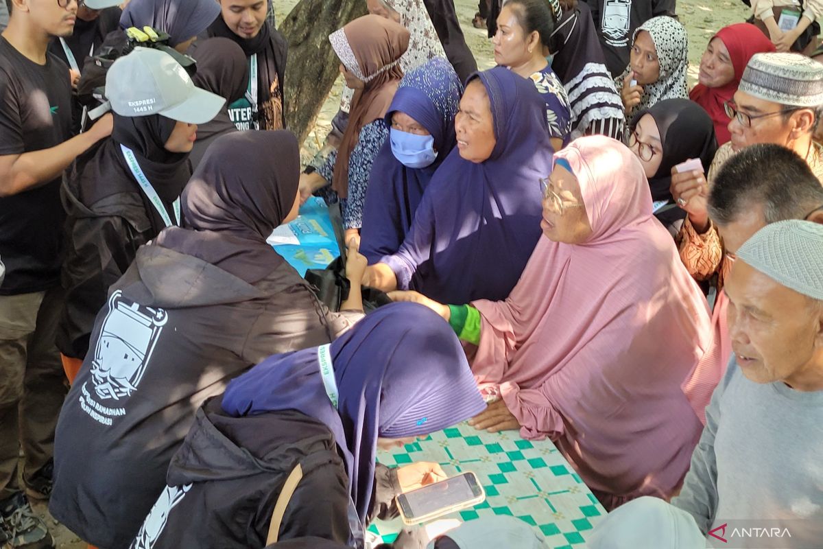 Baznas libatkan peserta Ekspresi dalam kegiatan sosial di Untung Jawa