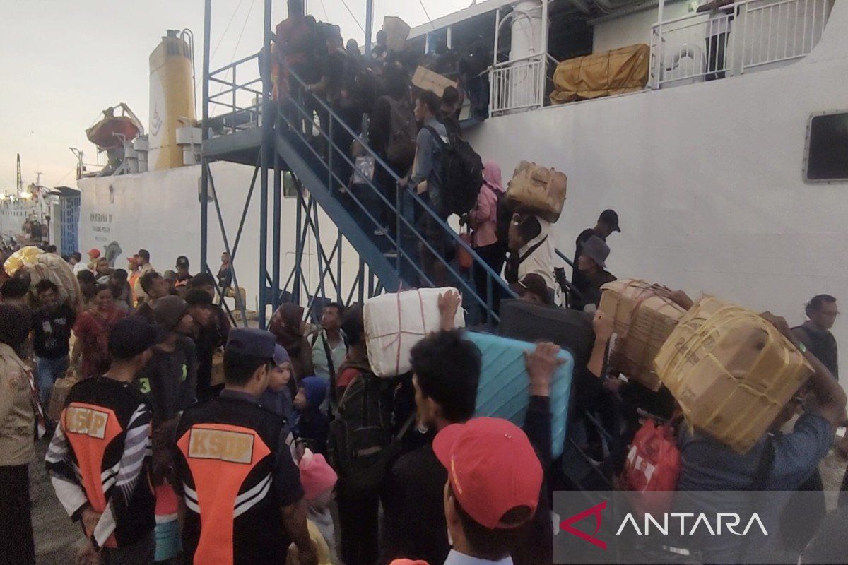 H-11 Lebaran, 768 pemudik bertolak dari Pelabuhan Sampit