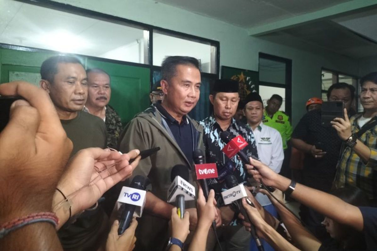 Pj Gubernur Jawa Barat ganti kerusakan rumah warga akibat ledakan Gudmurah
