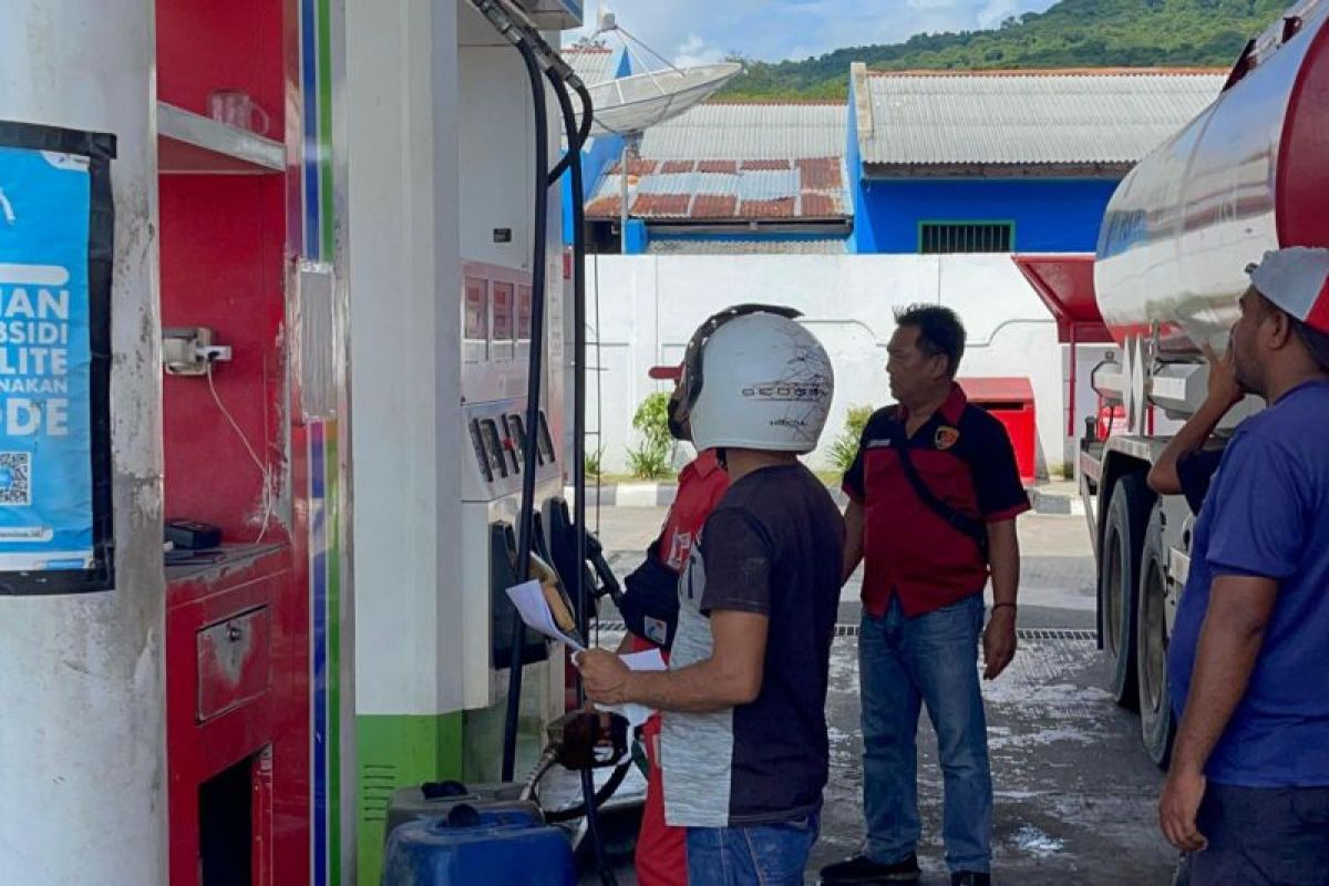 Polisi cek SPBU di Borong  antisipasi praktik kecurangan BBM