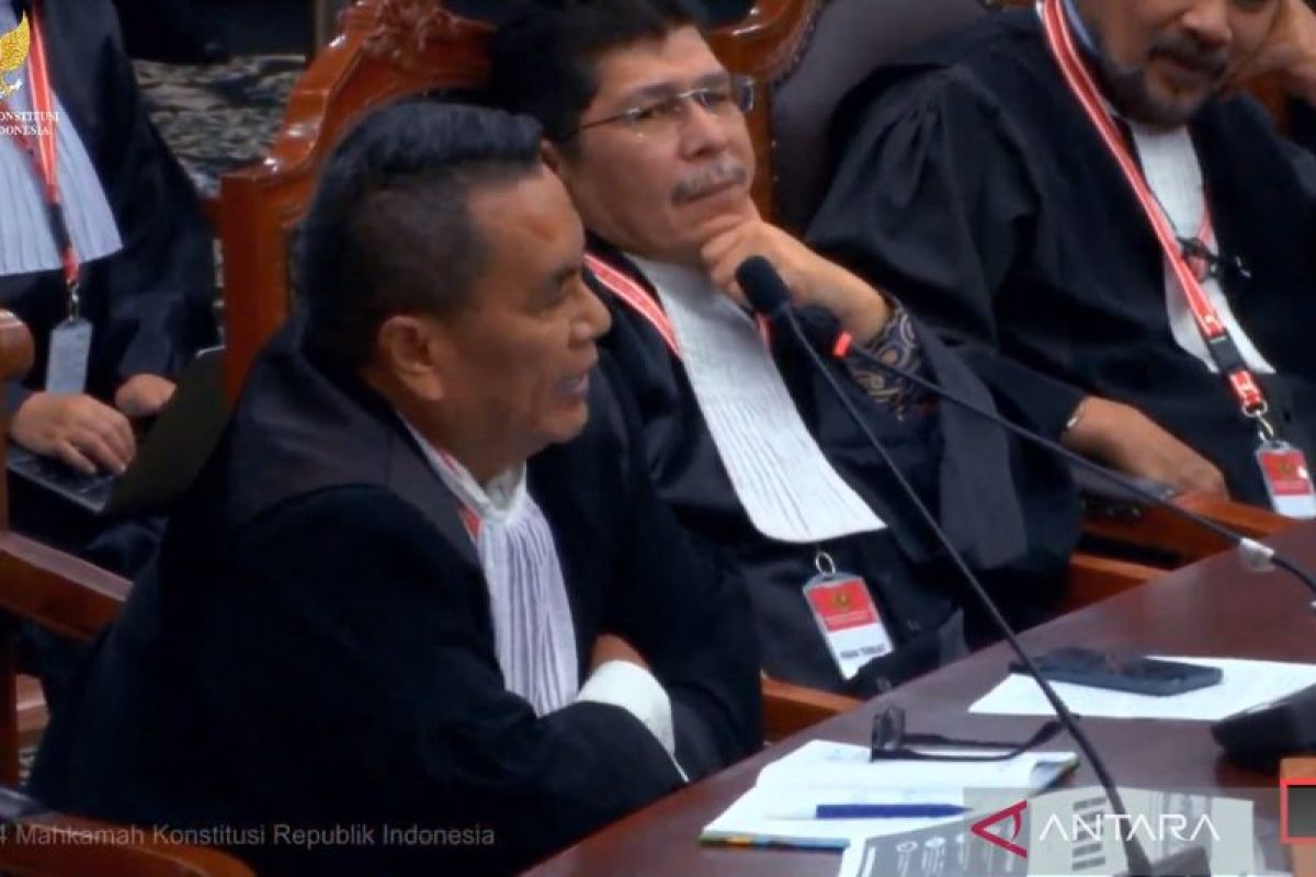 Kuasa hukum Prabowo-Gibran sebut ahli jangan cuma "omon-omon"