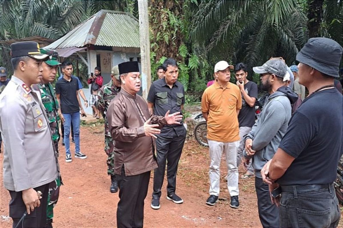 Tinjau lokasi sengketa lahan, Bupati Kotim ajak warga jaga kamtibmas