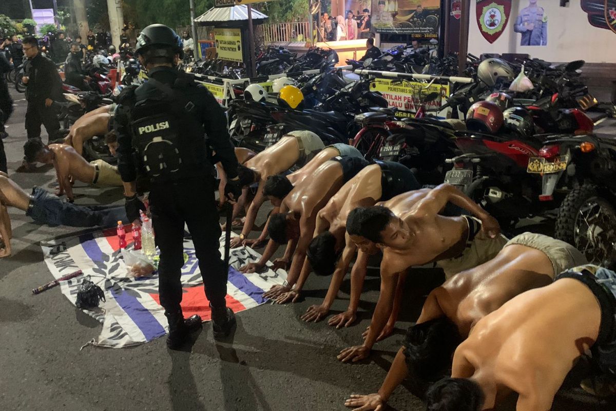 19 anggota geng motor di Semarang diamankan polisi
