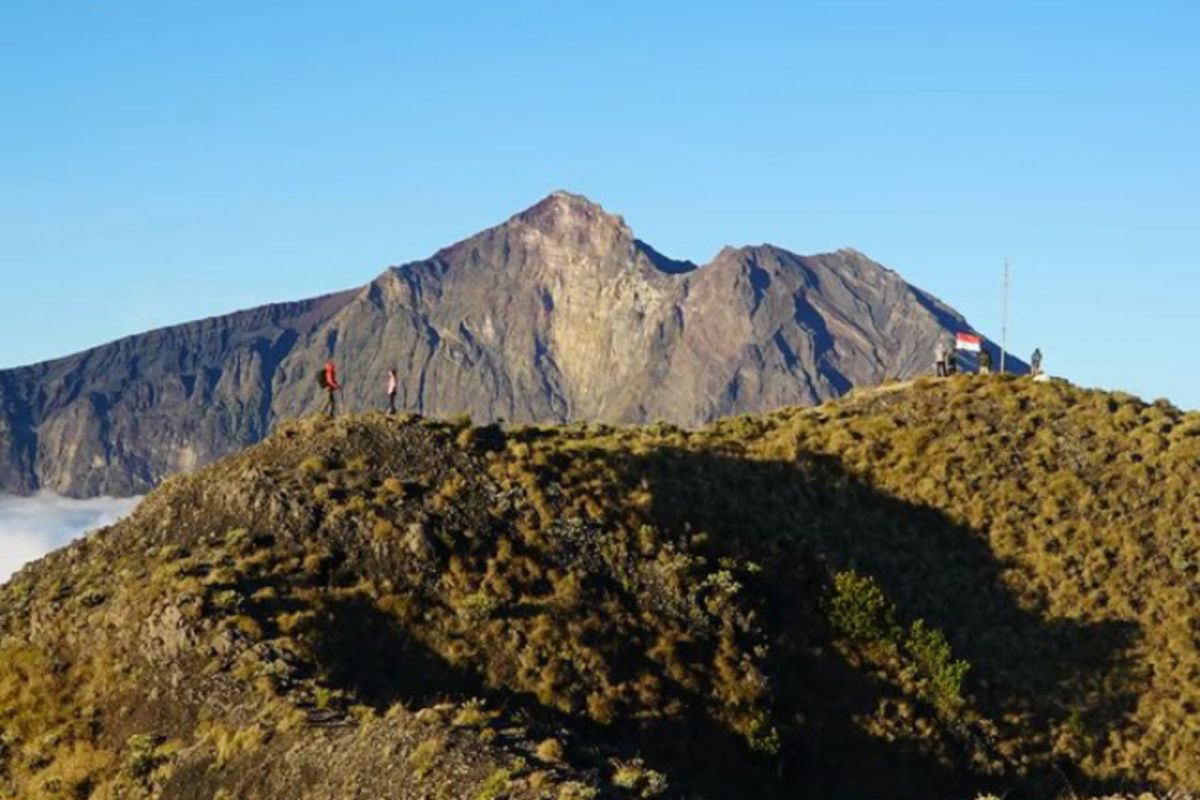 TNGR membuka kembali Jalur pendakian Gunung Rinjani
