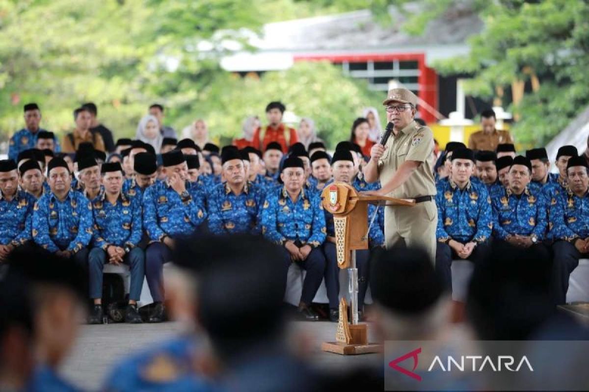 Wali Kota Makassar mengingatkan 624 ASN PPPK yang dilantik tetap disiplin